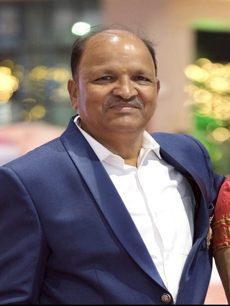 Trustee Image